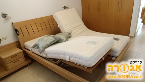 מיטה זוגית מתכווננת