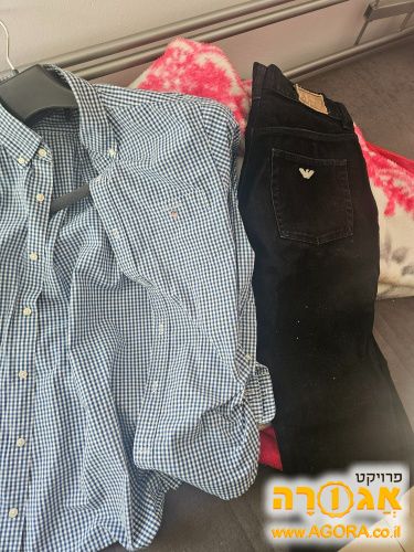 חולצה ומכנסים בשכונת רמות