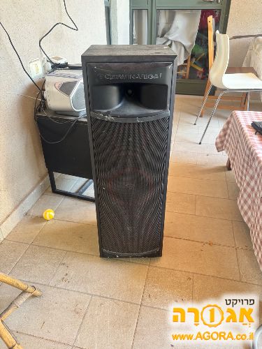 זוג רמקולים ורסיבר