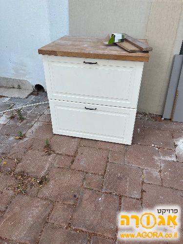 ארון איקאה 2 מגירות