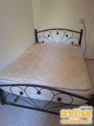מיטה זוגית + מזרן