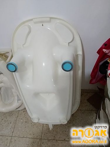 אמבטיה לתינוק