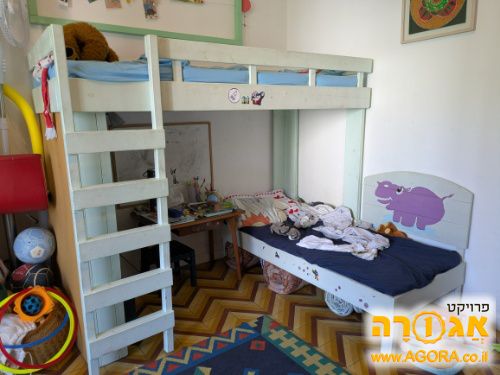מיטת קומותיים