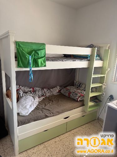 מיטת קומותיים