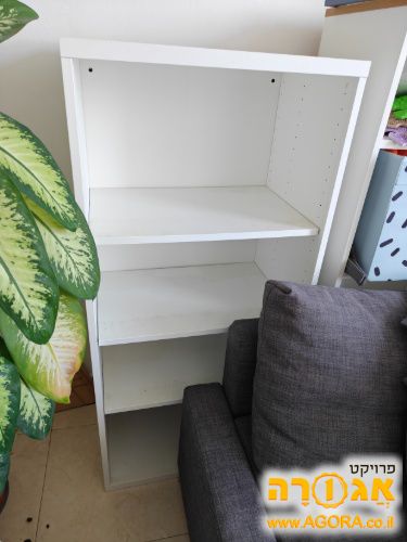 כוננית איקאה לבנה