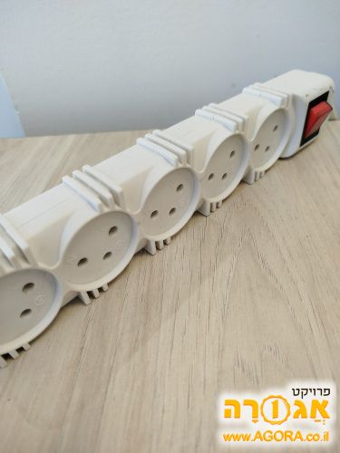 מפצל