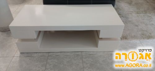 שולחן סלון