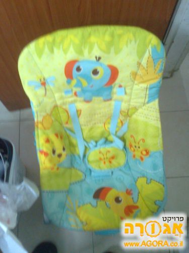 כסא לתינוק מתנדנד