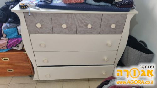שידת החתלה