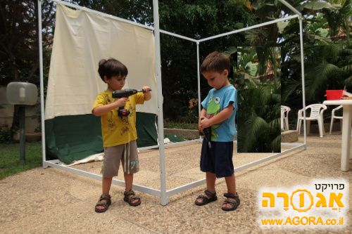 סוכה מתפרקת