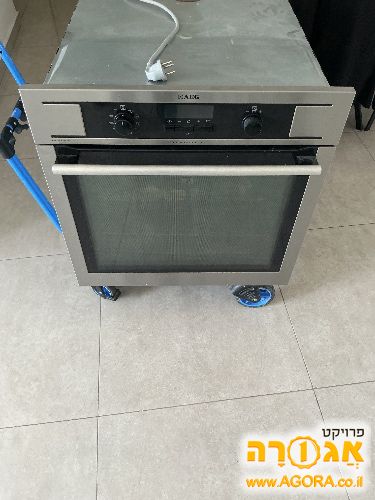 תנור בילד אין AEG