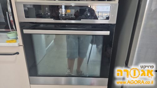 תנור אלקטרולוקס בילט אין