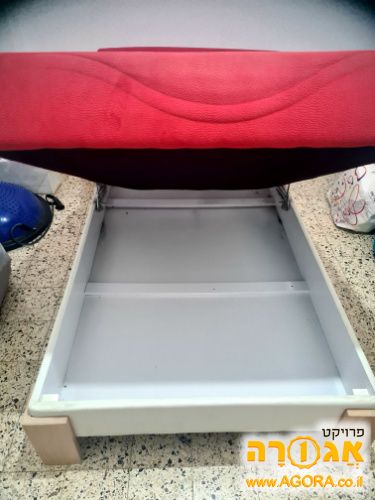 מיטת יחיד עם ארגז וראש מתכוונן