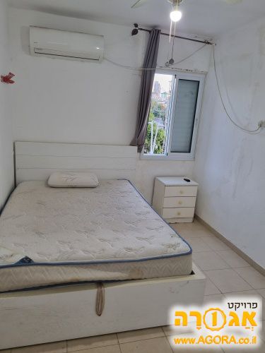 מיטה זוגית כולל מזרן וארגז מצעים