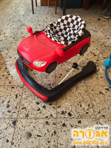 מכונית לתינןק