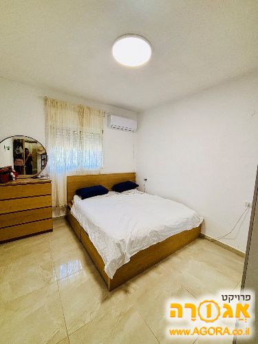 מיטה זוגית