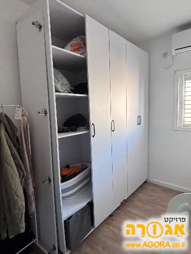 ארון 5 דלתות