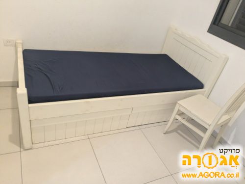מיטה נפתחת
