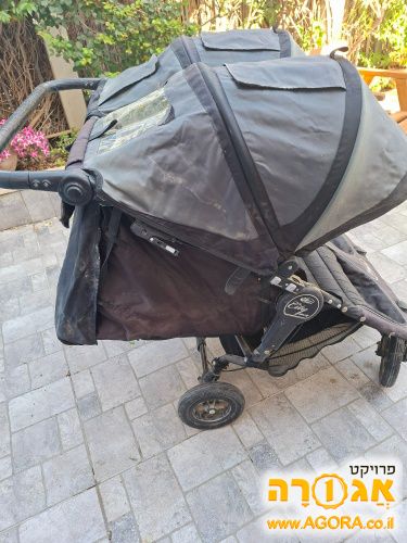 עגלת תאומים