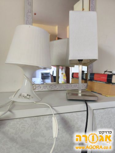 אהיל ומנורות שולחן