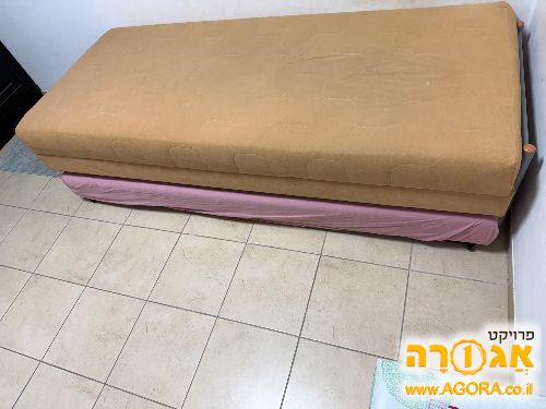 מיטת נוער + מיטת חבר נשלפת