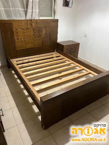 מיטה זוגית