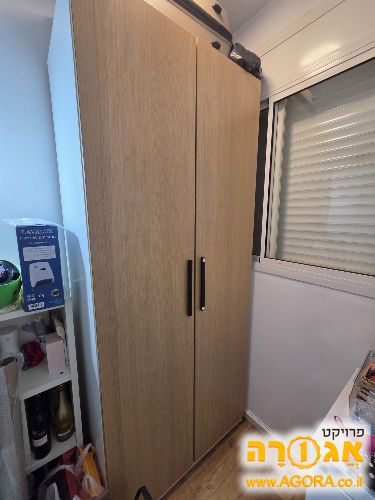 ארון בגדים