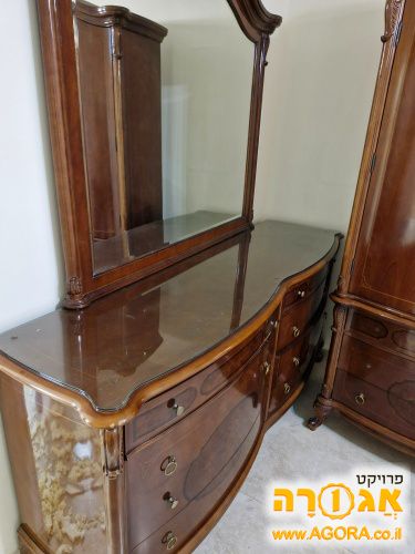 קומודה