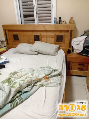 מיטה זוגית עץ מייפל