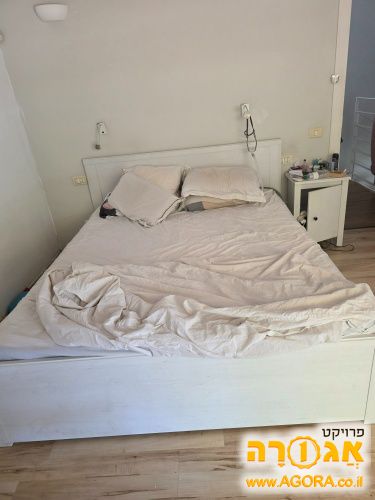 מיטה זוגית