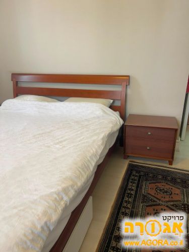 מיטה זוגית