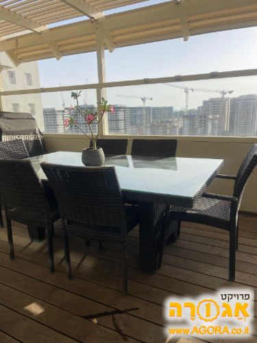 פינת אוכל לגינה