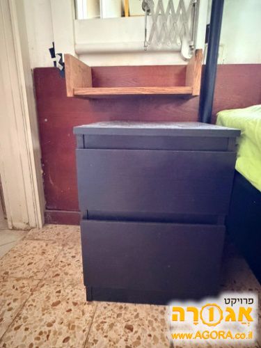 שידת צד