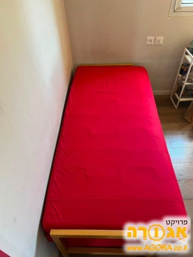מיטת נוער