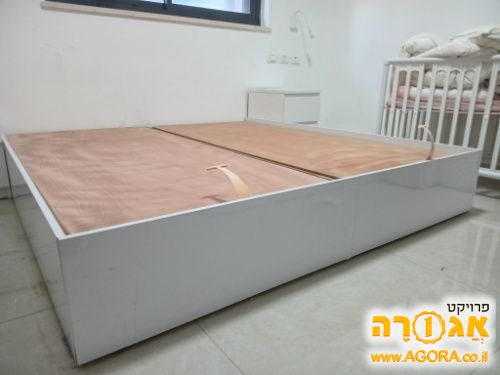 מיטה יהודית ארגז מצעים למזרון 90 על 190