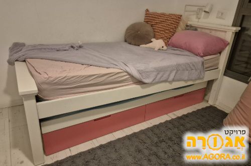 מיטת ילדה / נערה