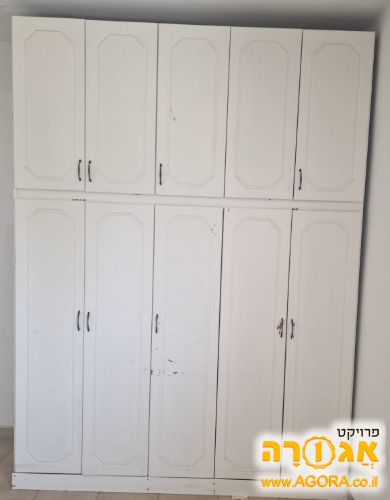 ארון (למסירה בכפר סבא)