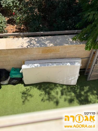 מיטה זוגית מתכווננת