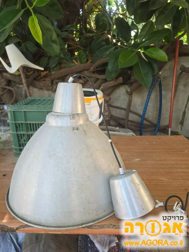 מנורה גדולה