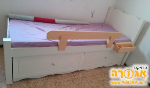 מיטת חבר יחיד