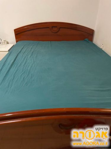 מיטה זוגית qween