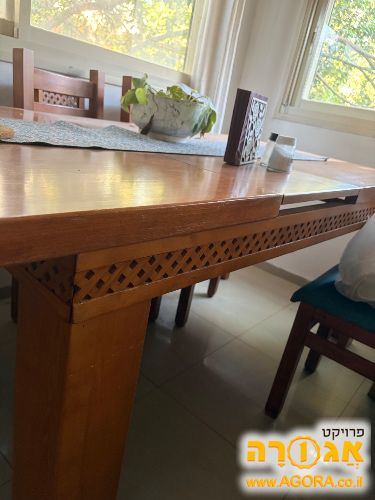 שולחן פינת אוכל