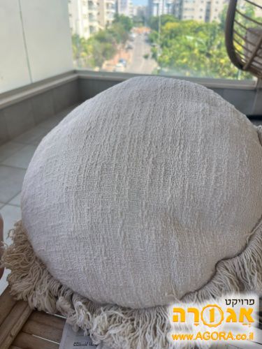 כרית נוי