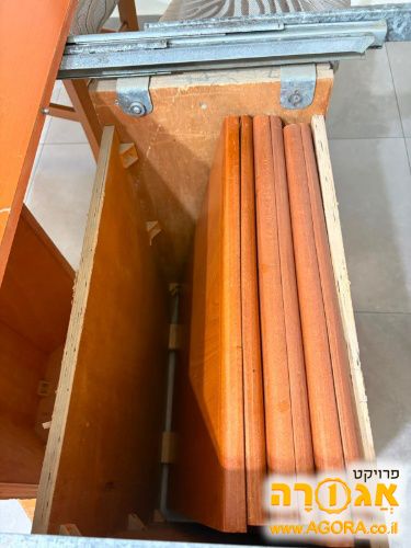 שולחן פינת אוכל