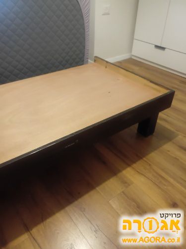 מיטות חדר שינה