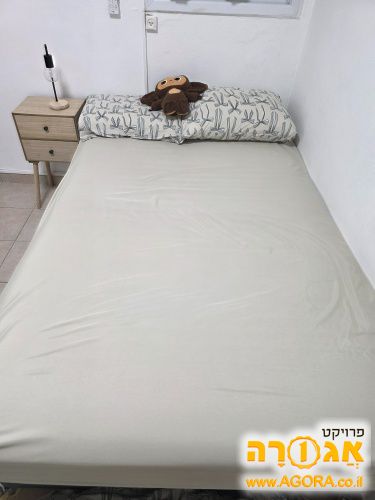 מיטה וחצי