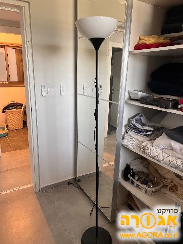 מנורה של איקאה