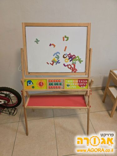 לוח מגנטי לילדים