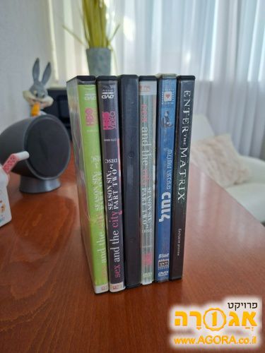 דיסקים, סרטים ושירים