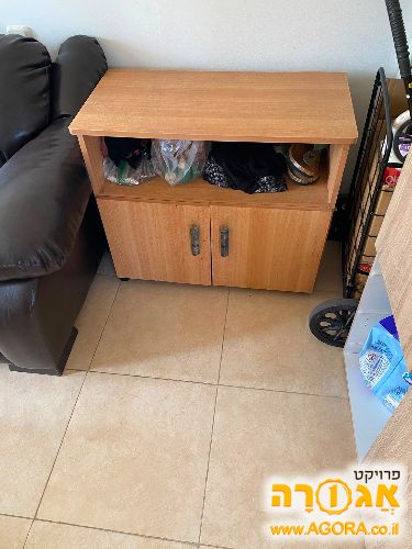 ארונית